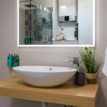 Lejlighed Kuki With Balcony *