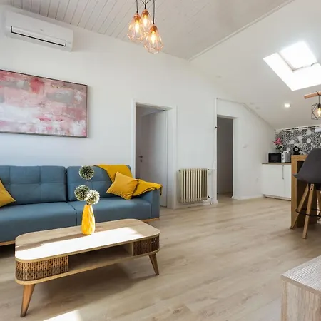 Appartamento Kuki With Balcony